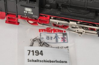 Märklin 4511/0 Fixkupplung für Eisenbahnwagen 55mm 2 Stück Neuwertig CH12715 
