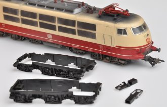 KK-Umbausatz für Märklin 103 beige ohne Schürze